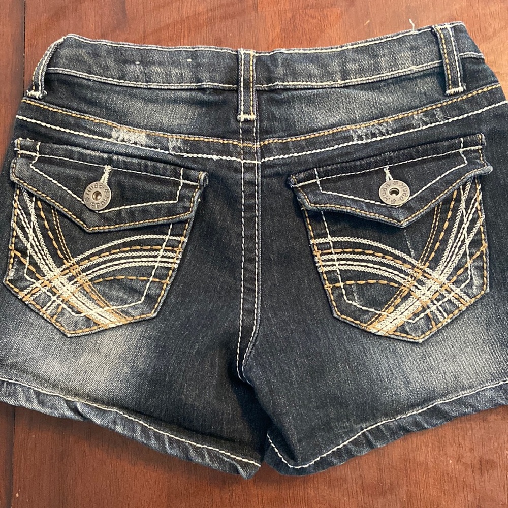 NWOT Mudd shorts